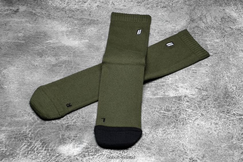 NOBULL N68P2P2878Crew Sock Army