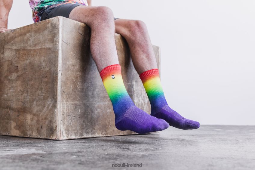 NOBULL N68P2P2907Crew Sock (All Pride)