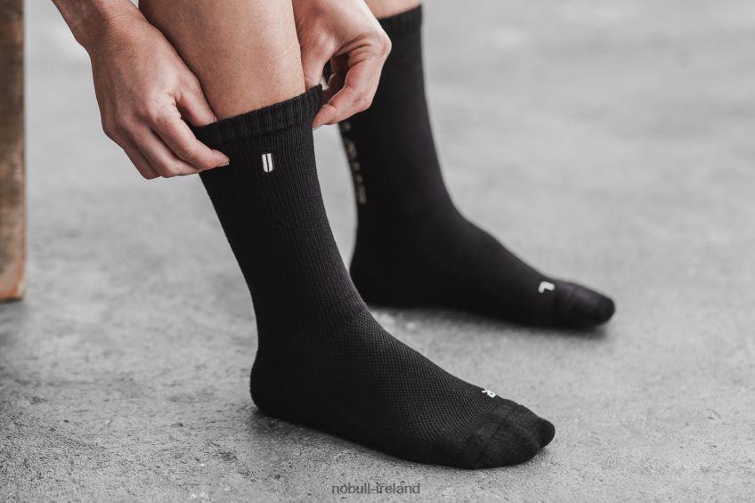 NOBULL N68P2P2917Crew Sock (All Love)