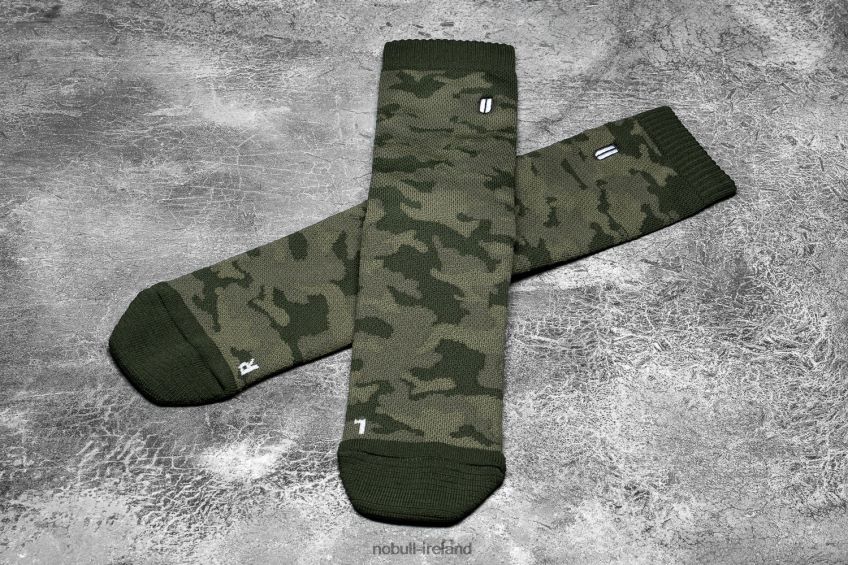 NOBULL N68P2P2922Crew Sock (Camo) Army