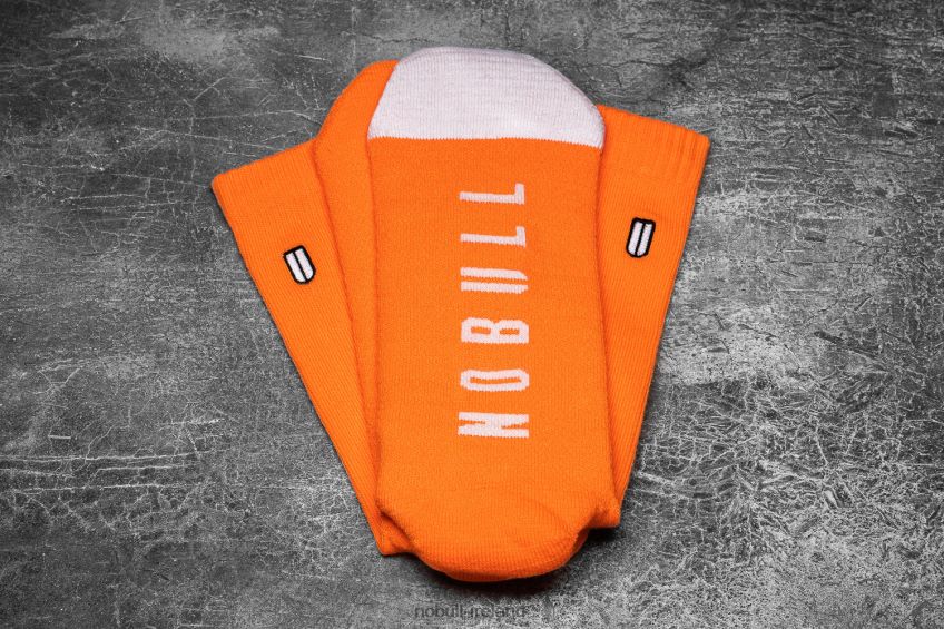 NOBULL N68P2P2927Crew Sock (Neon) Orange