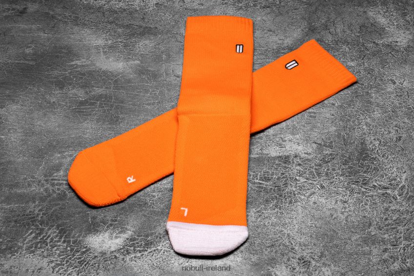 NOBULL N68P2P2927Crew Sock (Neon) Orange