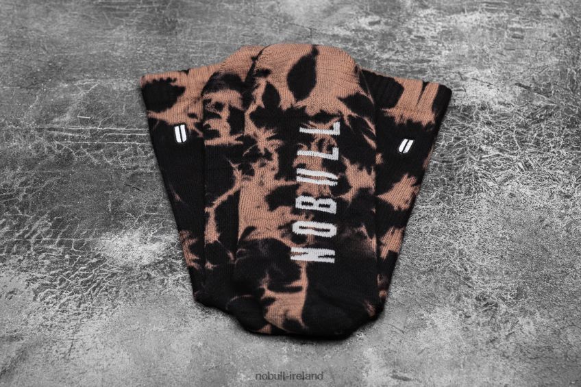 NOBULL N68P2P2935Crew Sock (Tie-Dye) Black