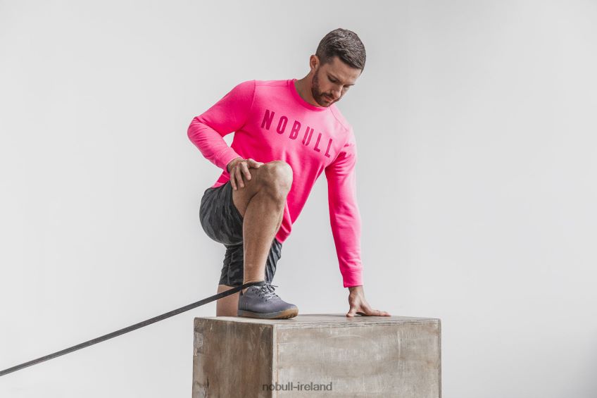 NOBULL N68P2P1001Men's Crew Sweatshirt (Neon) Pink