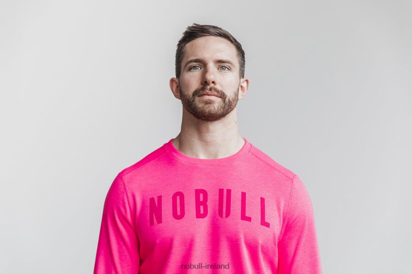 NOBULL N68P2P1001Men's Crew Sweatshirt (Neon) Pink