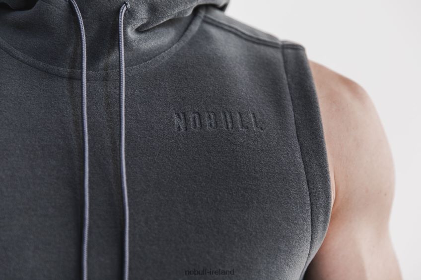 NOBULL N68P2P1049Men's Arctic Sleeveless Pullover Dark