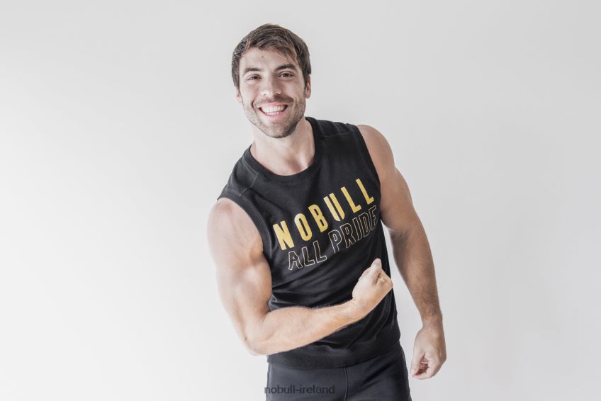 NOBULL N68P2P1166Sleeveless Crew Sweatshirt (Pride) Black