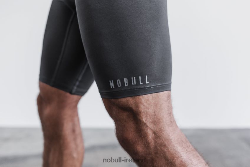 NOBULL N68P2P672Men's Compression Short 9 Dark