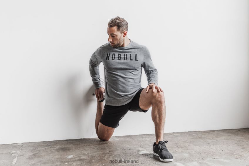 NOBULL N68P2P691Men's Crew Sweatshirt Grey