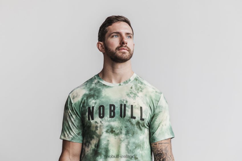 NOBULL N68P2P788Men's Tee (Tie-Dye) Vanilla & Army Green