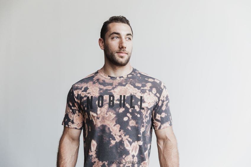 NOBULL N68P2P791Men's Tee (Tie-Dye) Tan & Black