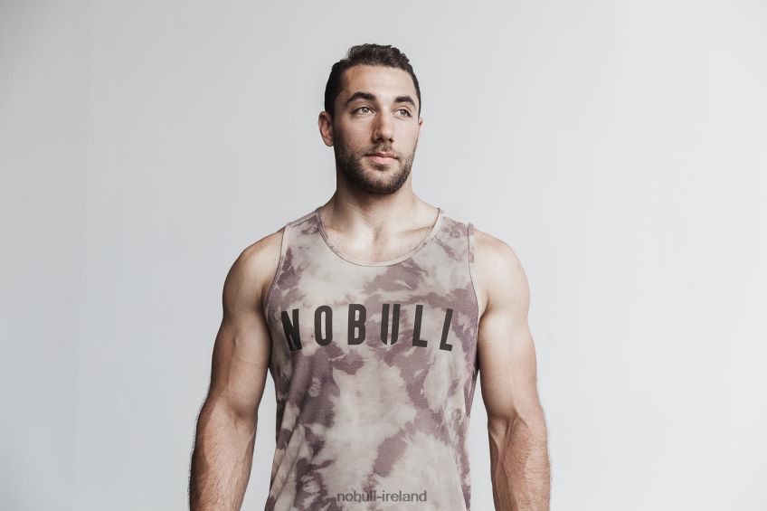 NOBULL N68P2P823Men's Tank (Tie-Dye) Tan & Cafe