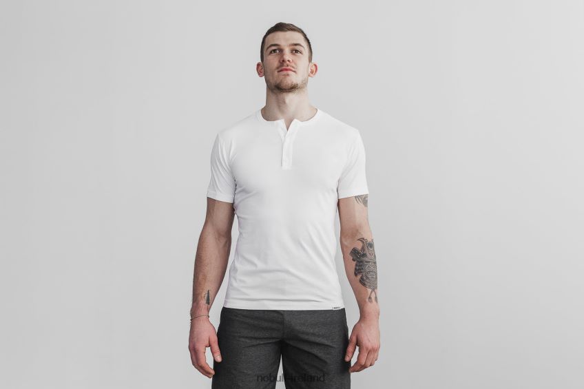 NOBULL N68P2P886Men's Lightweight Henley Tee