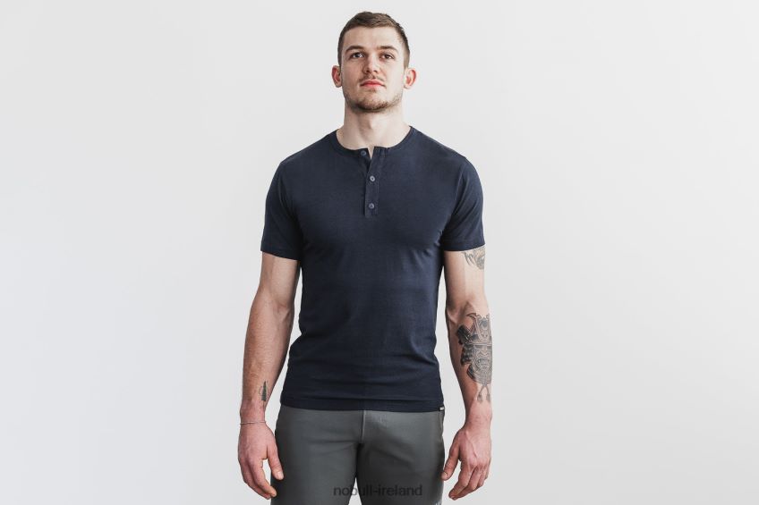 NOBULL N68P2P888Men's Lightweight Henley Tee