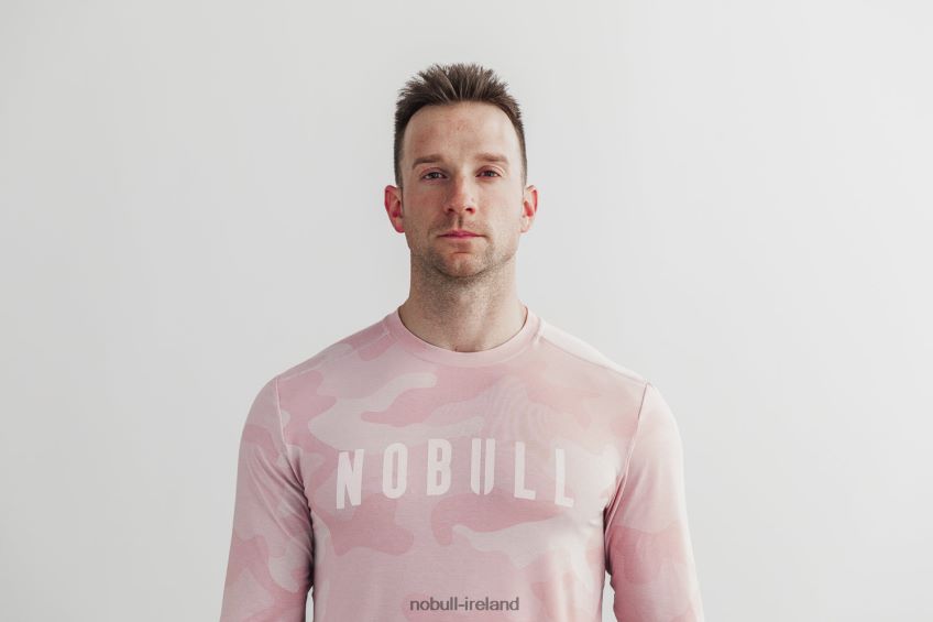 NOBULL N68P2P910Men's Long Sleeve Tee (Camo) Dusty