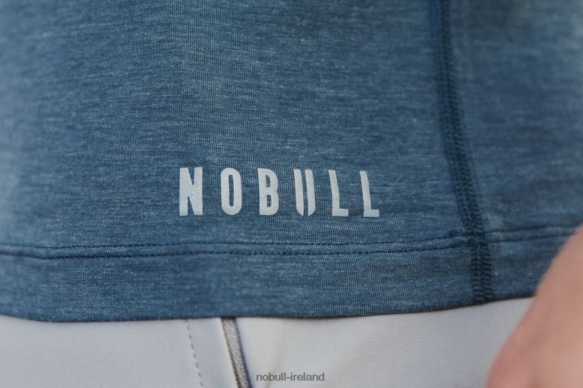 NOBULL N68P2P985Men's V-Neck Tee Deep