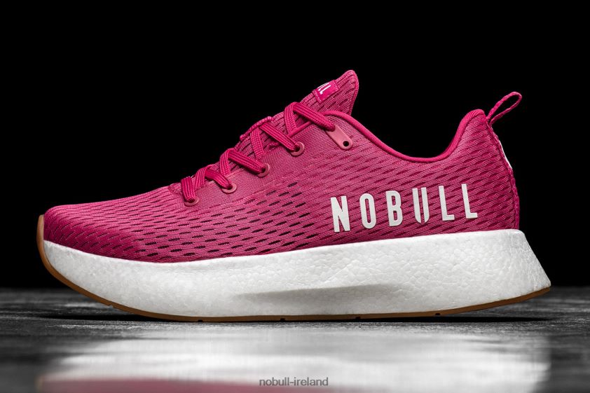 Magenta White Runner+ Nobull Men BRX6B6189