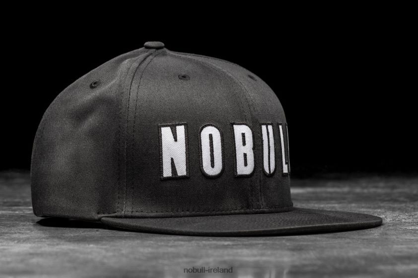 Varsity Flat-Brim Hat Nobull Unisex BRX6B6404