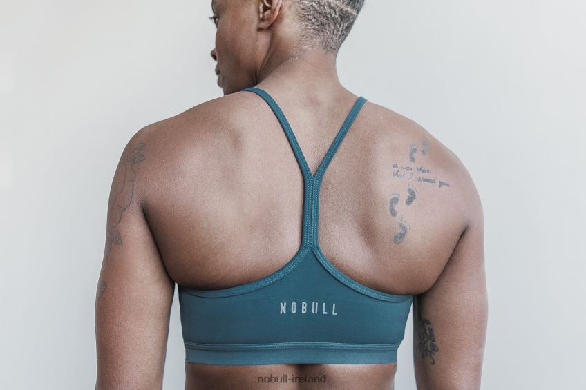 NOBULL N68P2P1856V-Neck Sports Bra (Matte)