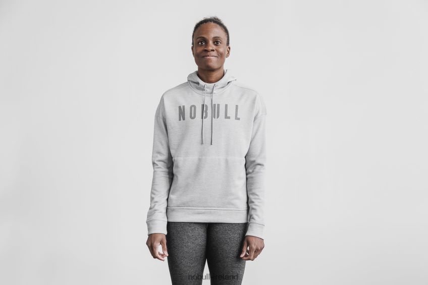 NOBULL N68P2P1941Women's Hoodie Light