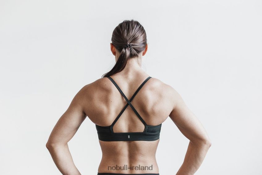 NOBULL N68P2P2120High-Neck Sports Bra