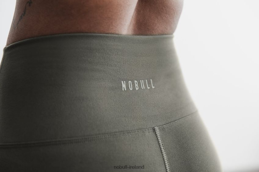 NOBULL N68P2P2130High-Rise Crop (Matte)