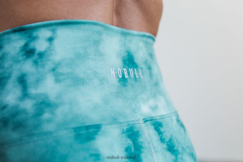 NOBULL N68P2P2150High-Rise Short 6 (Tie-Dye) Oil