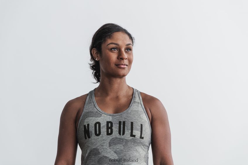 NOBULL N68P2P2226Women's Racerback Tank (Camo) Grey