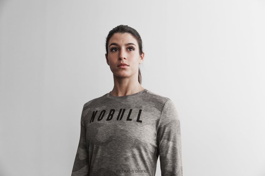 NOBULL N68P2P2543Women's Long Sleeve Tee (Camo) Grey