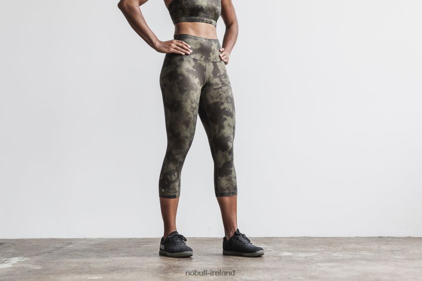 NOBULL N68P2P2649High-Rise Crop (Tie-Dye) Army