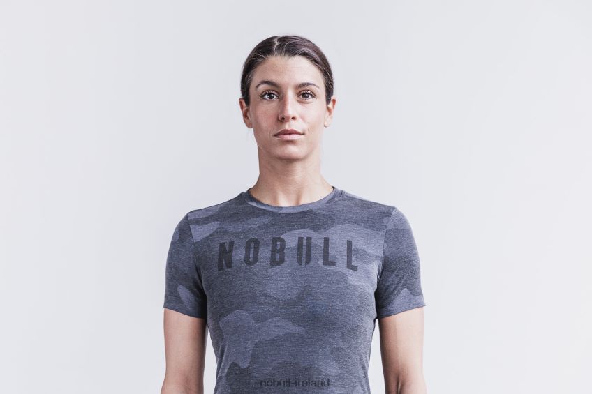 NOBULL N68P2P2690Women's Tee (Camo) Charcoal