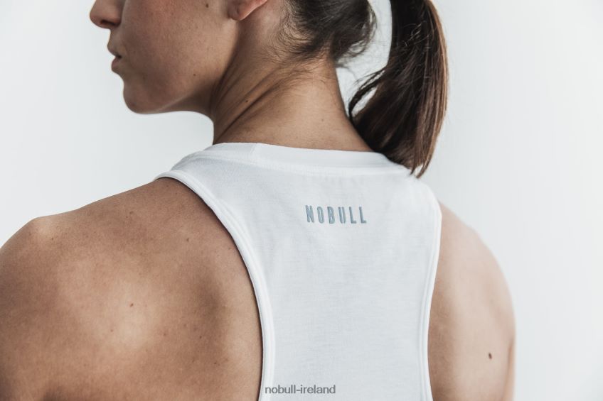 NOBULL N68P2P2745Women's Crossfit High-Neck Tank