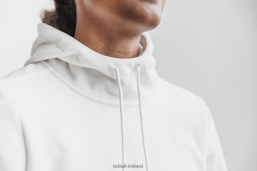 NOBULL N68P2P2802Women's Arctic Pullover Hoodie