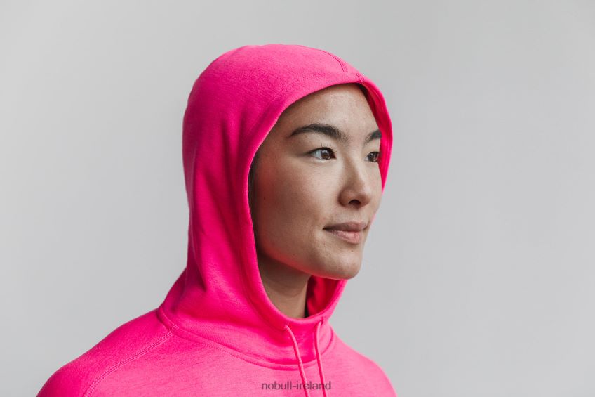 NOBULL N68P2P2870Women's Hoodie (Neon) Pink