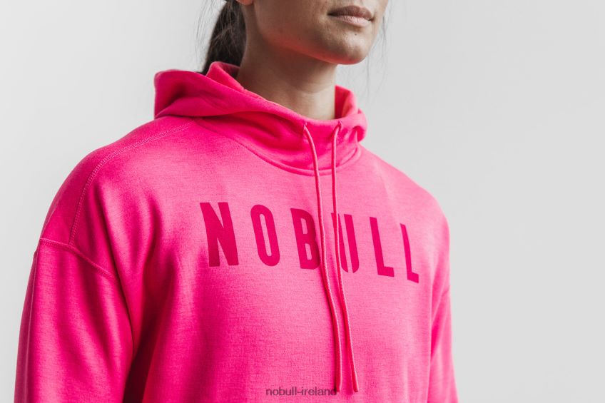 NOBULL N68P2P2870Women's Hoodie (Neon) Pink